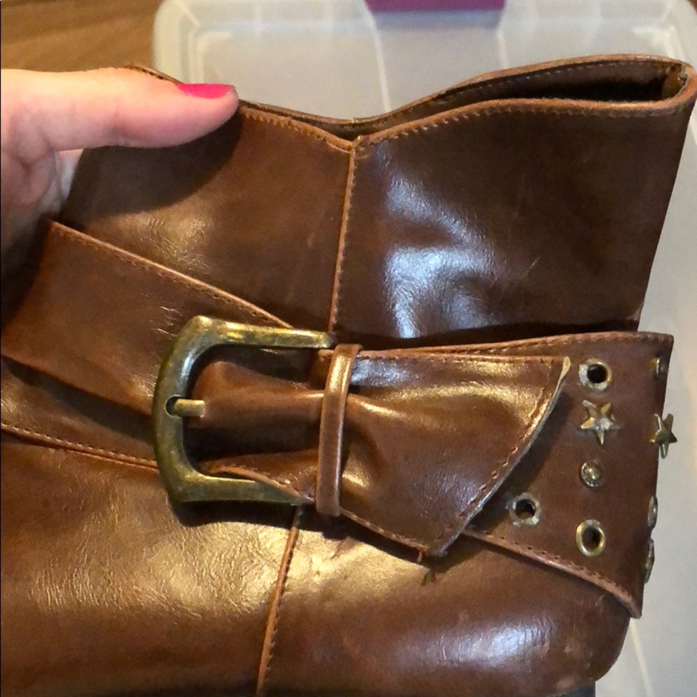 Booties - Picture 3 of 4